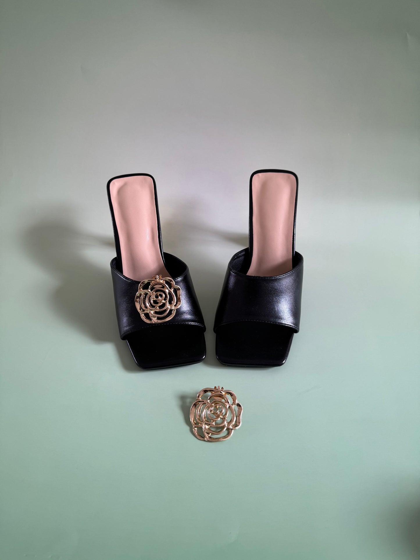 Rose Antique
